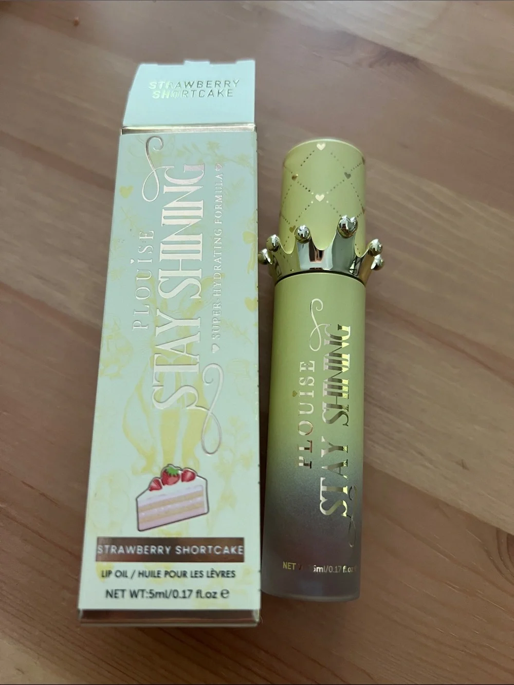 PLouise Stay Shining Super Hydrating Formula in Strawberry Shortcake
